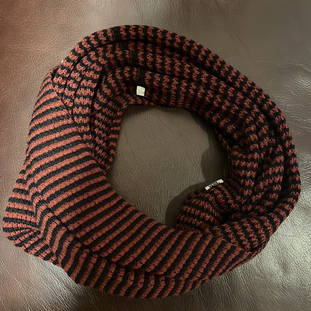 Vans Scarf